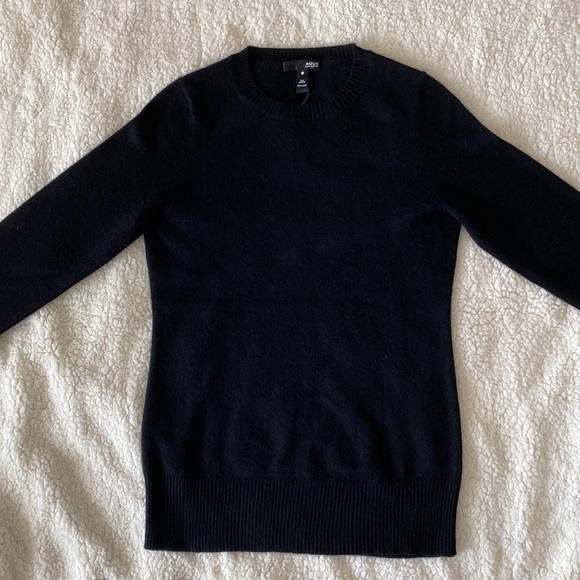 NWT Bloomingdale’s Aqua 100% cashmere sweater - Picture 3 of 10